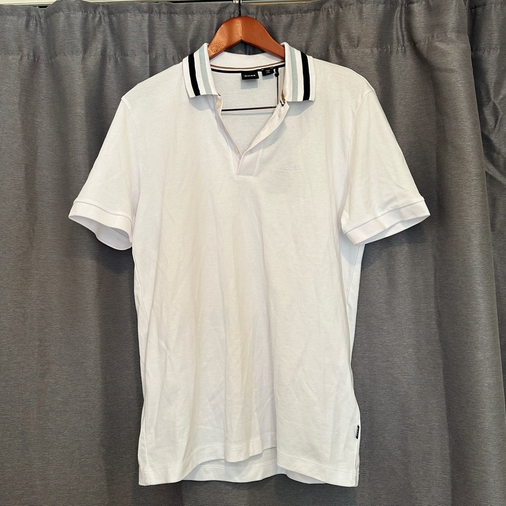 Boss Hugo Boss Short Sleeve Polo size Medium White 2 Stripe Collar NWT